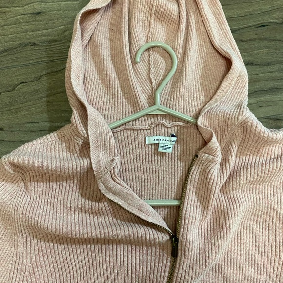 Knit pink sweater - Picture 3 of 3